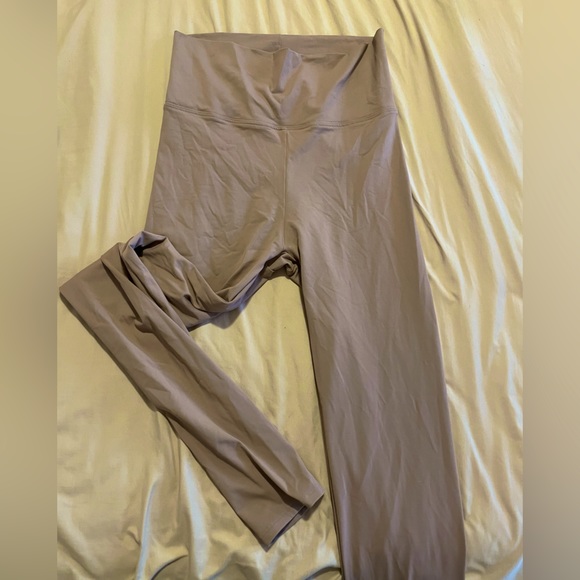 Norba “Essential Legging” in Sand (premium activewear) - Picture 4 of 6